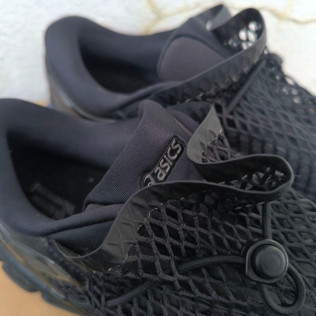 asics × vivienne westwood GEL KAYANO 26