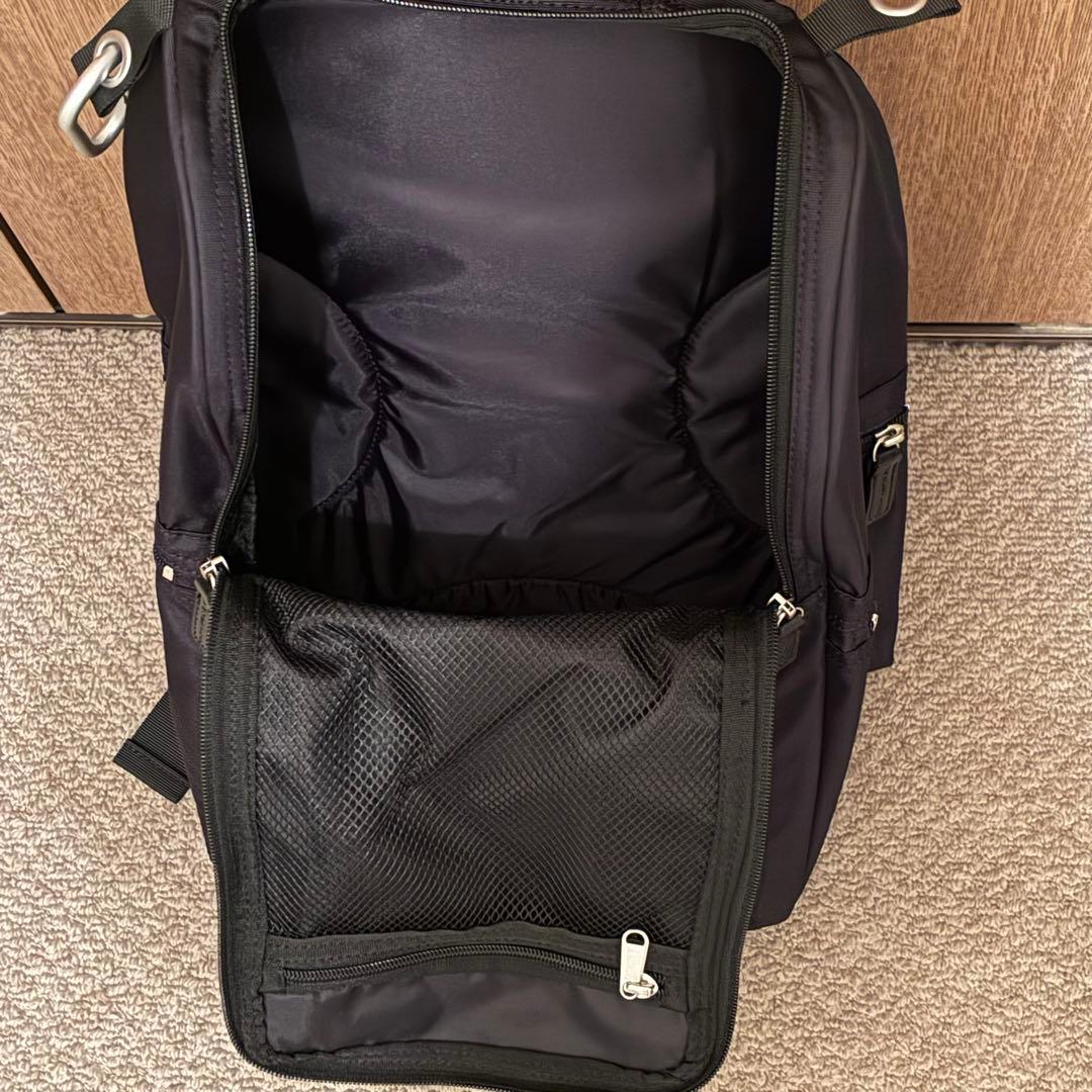 新品未使用 タグ付 ブラック marimekko マリメッコ リュック