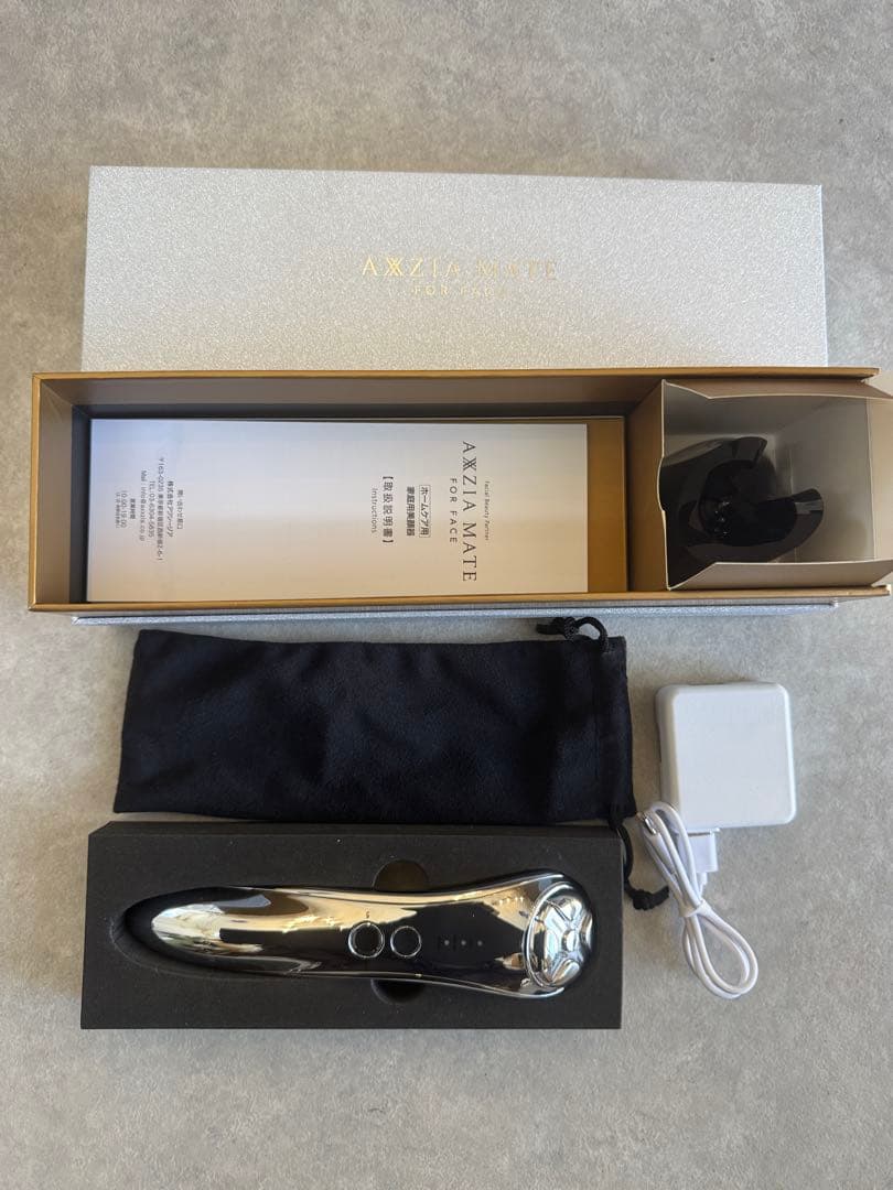 AXXZIA MATE FOR FACE 美顔器