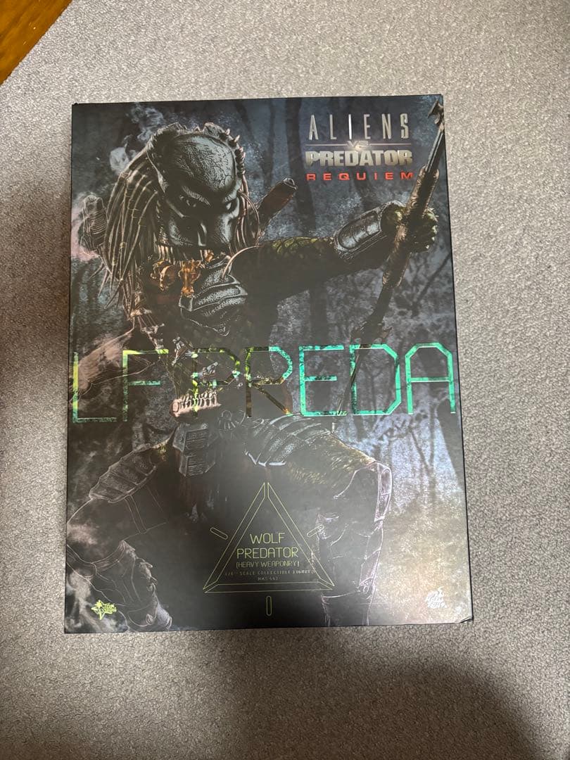 ホットトイズ ウルフ・プレデター (重装備版)