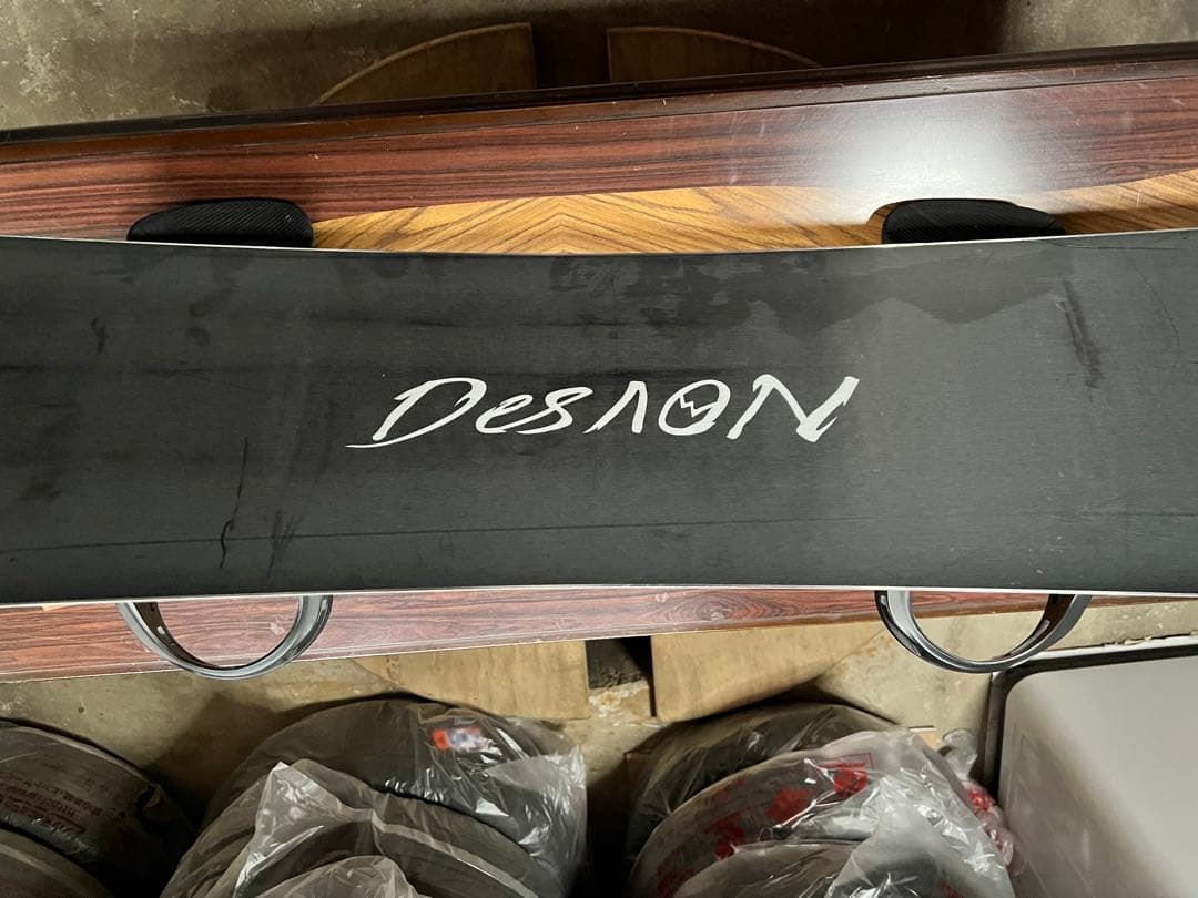 ノベンバー　デザイア　Hard Trick スノーボード　152cm