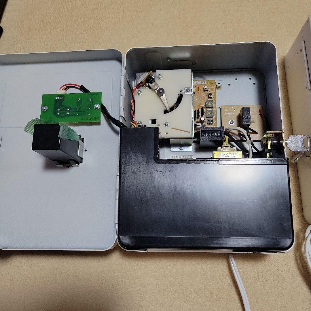 しんちゃん３台 東亜電子タイマー100円硬貨専用