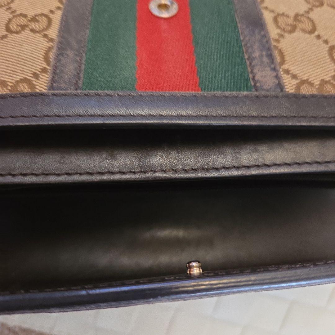 ケロケロの宅配　　GUCCI　グッチ　財布　GGキャンバス