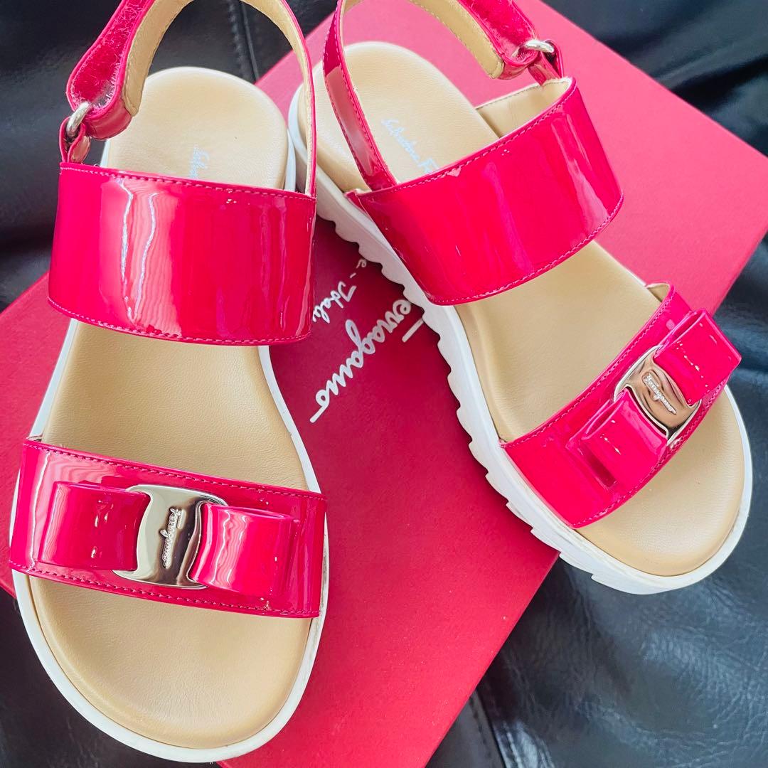 Ferragamo フェラガモ キッズ サンダル 31 19cm相当