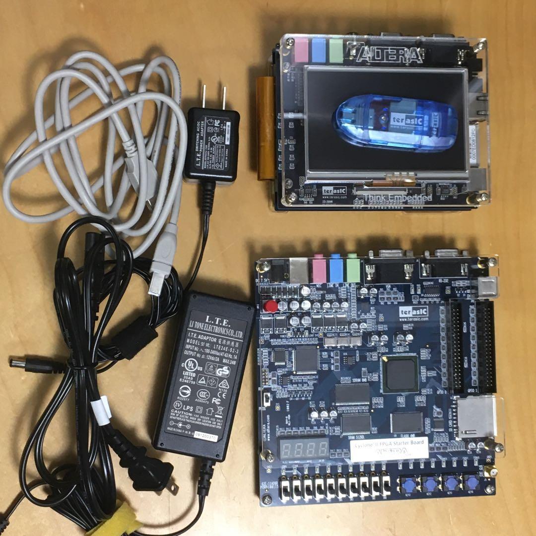 Altera Cyclone II と III FPGA 開発ボードセット