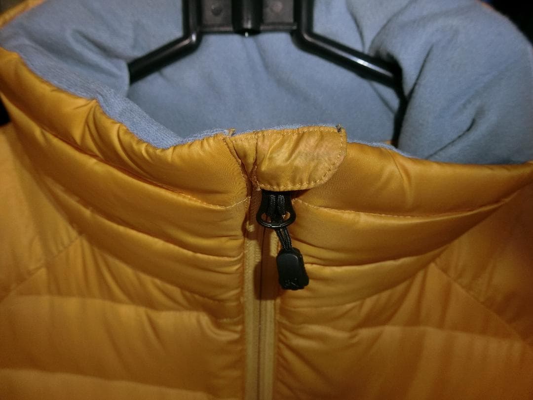 BURTON ak ダウンジャケット　サイズS