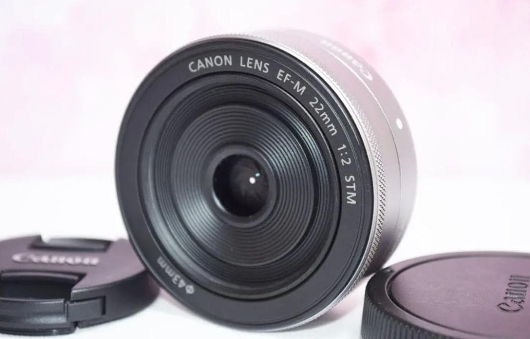 美品　CANON EF-M 22mm F2 STM パンケーキレンズ