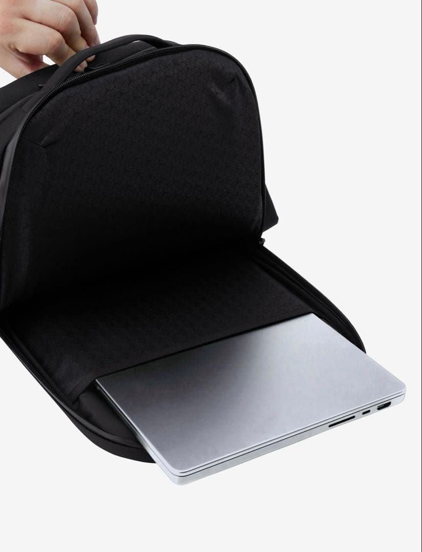 GOLDWIN ビジネスバッグ ブラック　GL94590 20L