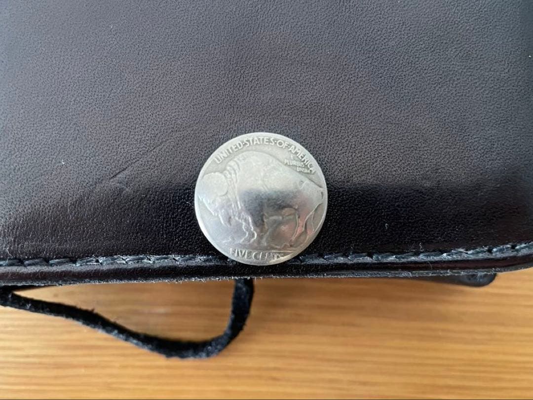 goro’s カードケース 黒 ２つ折り バッファロー ゴローズ コンチョ