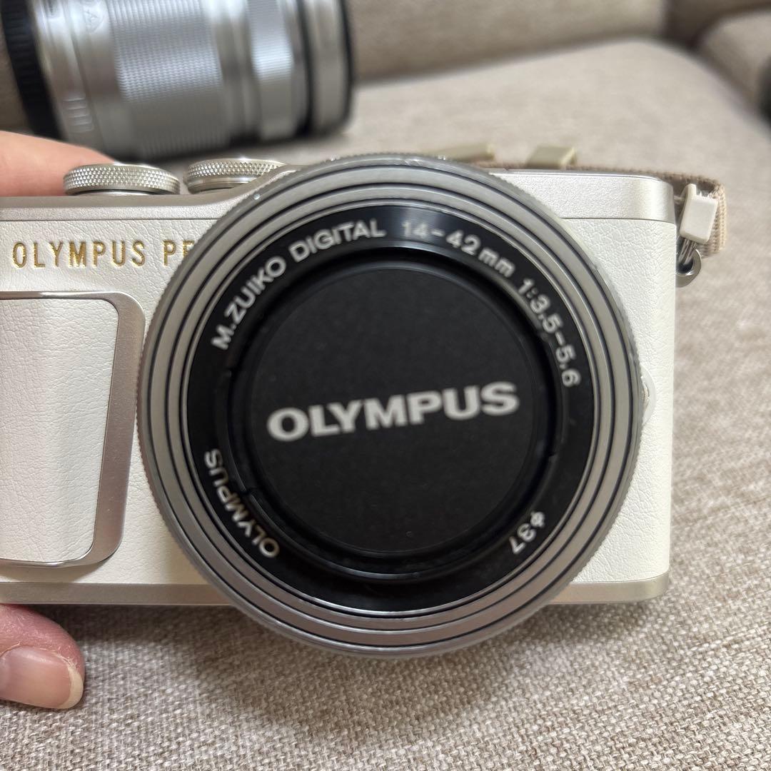 OLYMPUS PEN E-PL9ホワイト ミラーレスカメラ