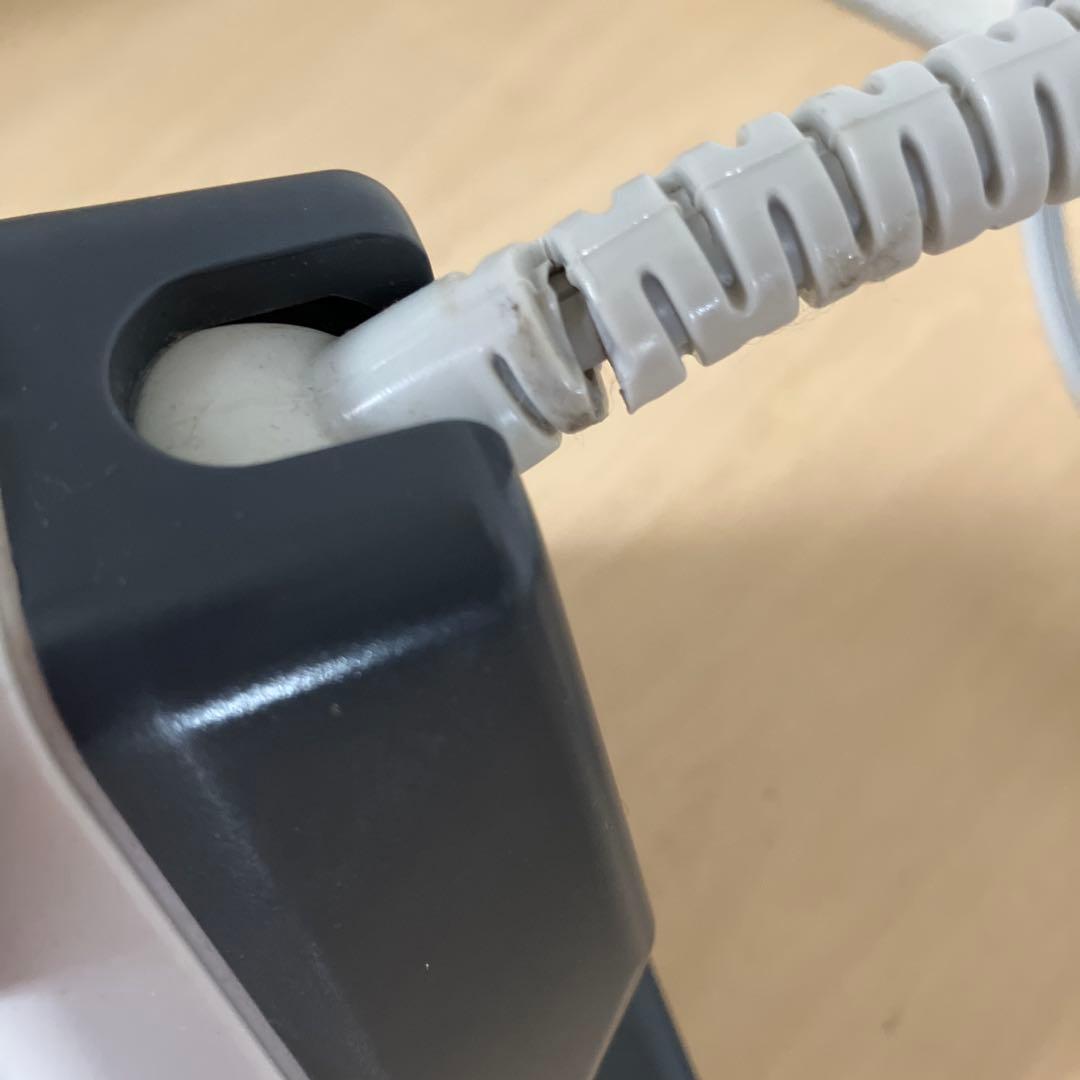 デロンギ ボイラー内蔵型 スチームアイロン 6299/2N DeLongh