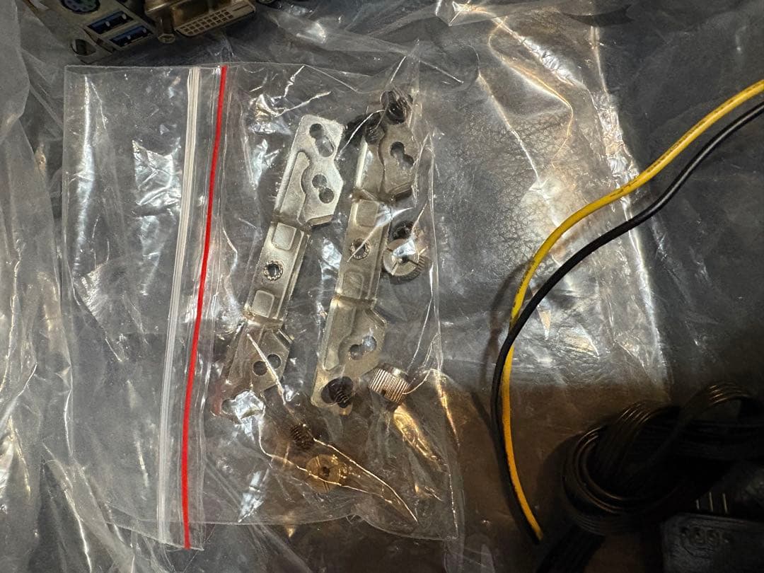 intel i7 8700k+マザボasrockZ370pro4+メモリ、電源