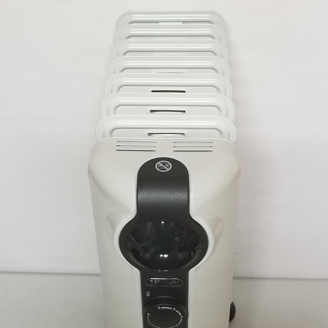 DeLonghi デロンギ オイルヒーター ゼロ風暖房 ホワイト HJ0812
