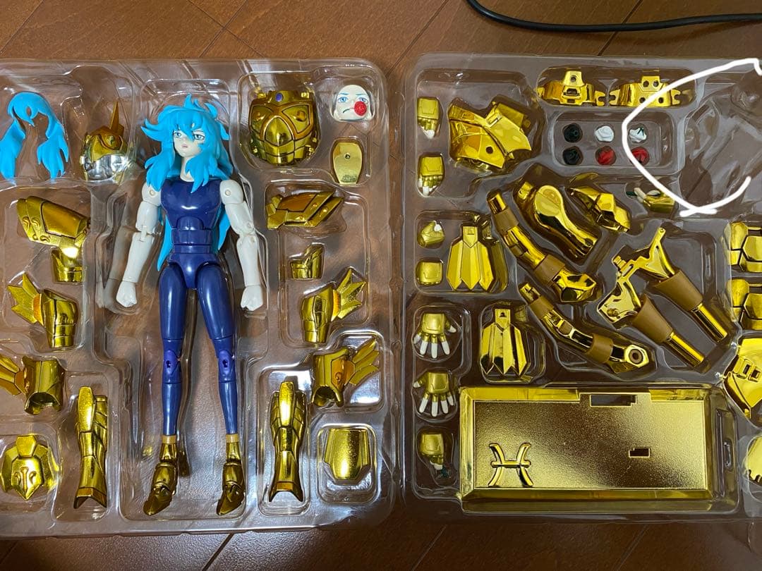 出品は3/18まで！　聖闘士星矢　クロスマイス　セット