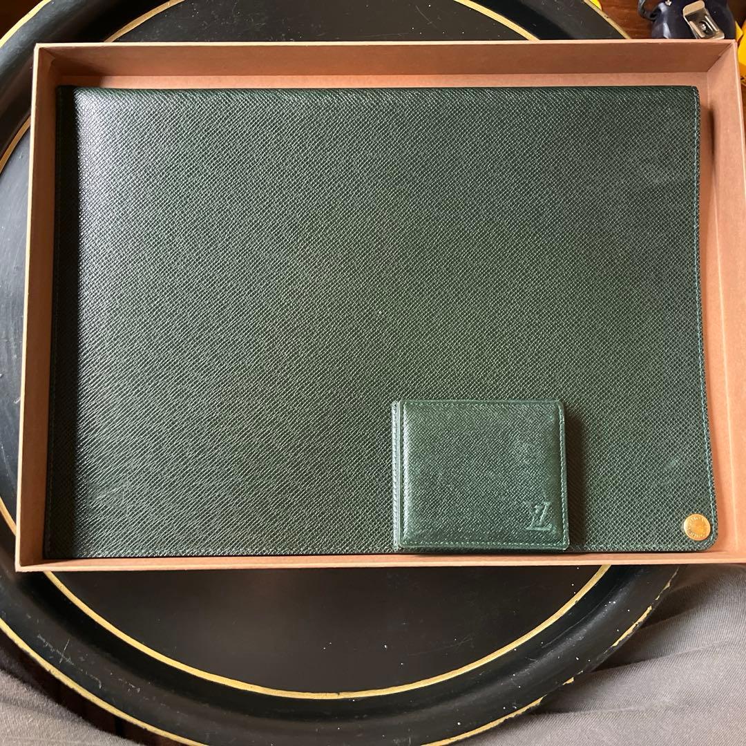 レア‼️　Louis Vuitton ケース　バインダー