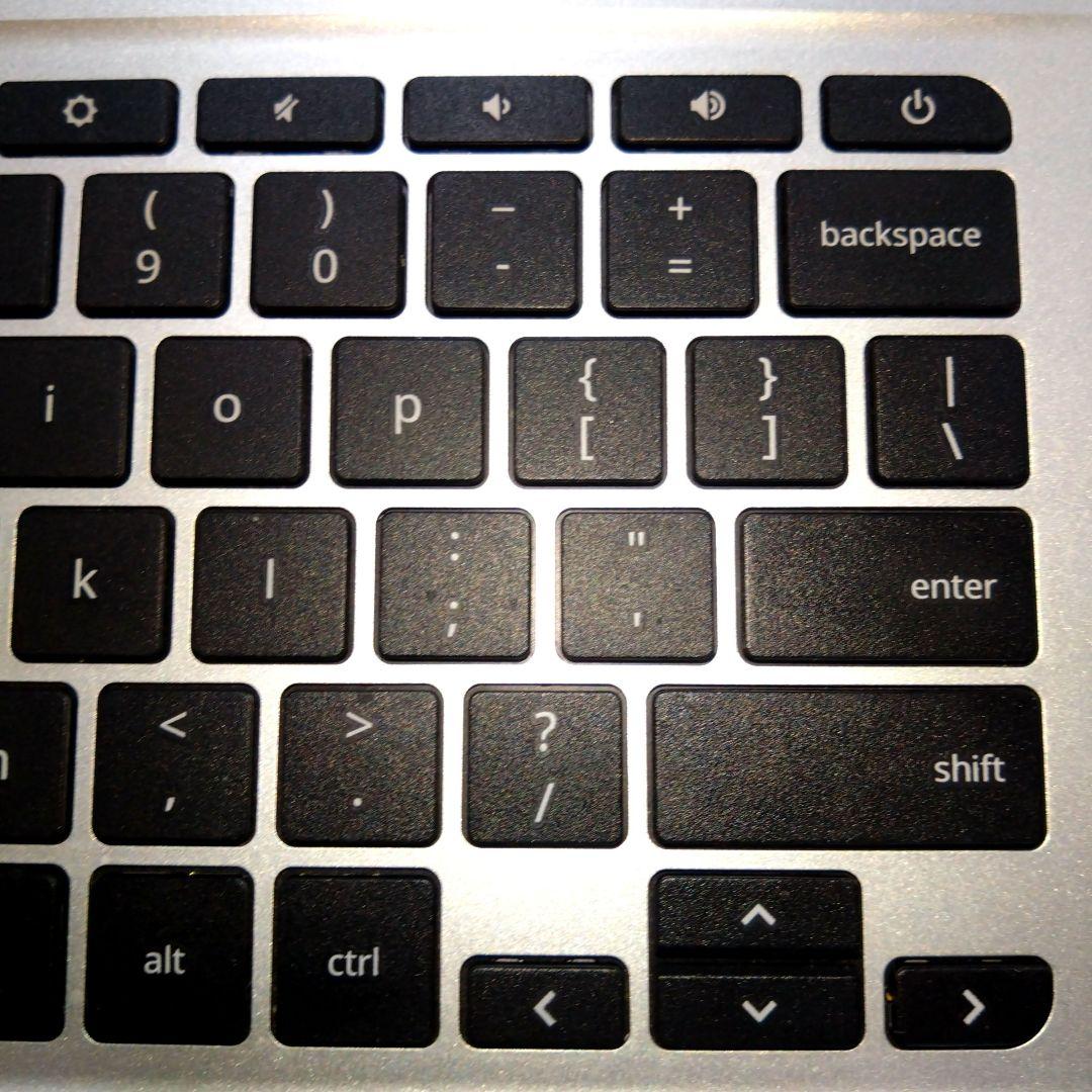 ASUS Chromebook c523na シルバー