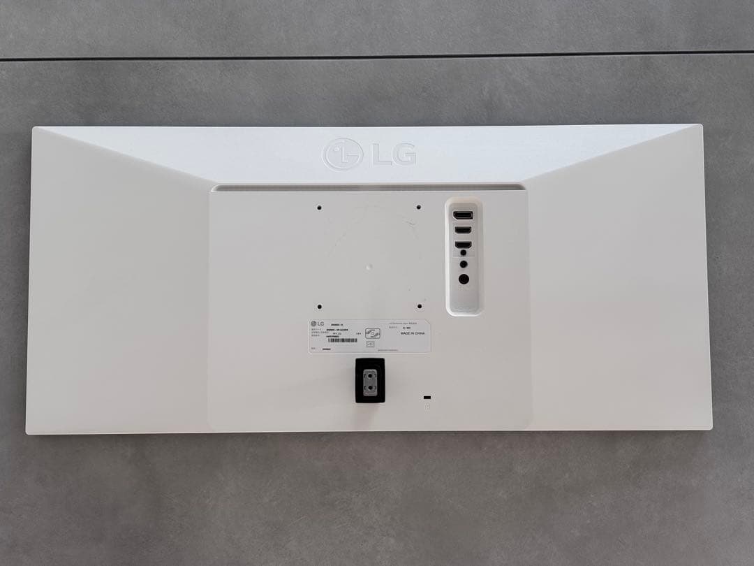 LG 29WN600-W ウルトラワイドモニター 本体