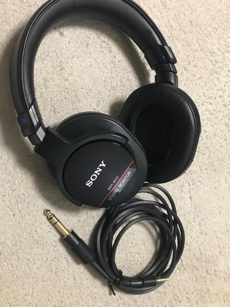 ヘッドホン SONY MDR-M1ST