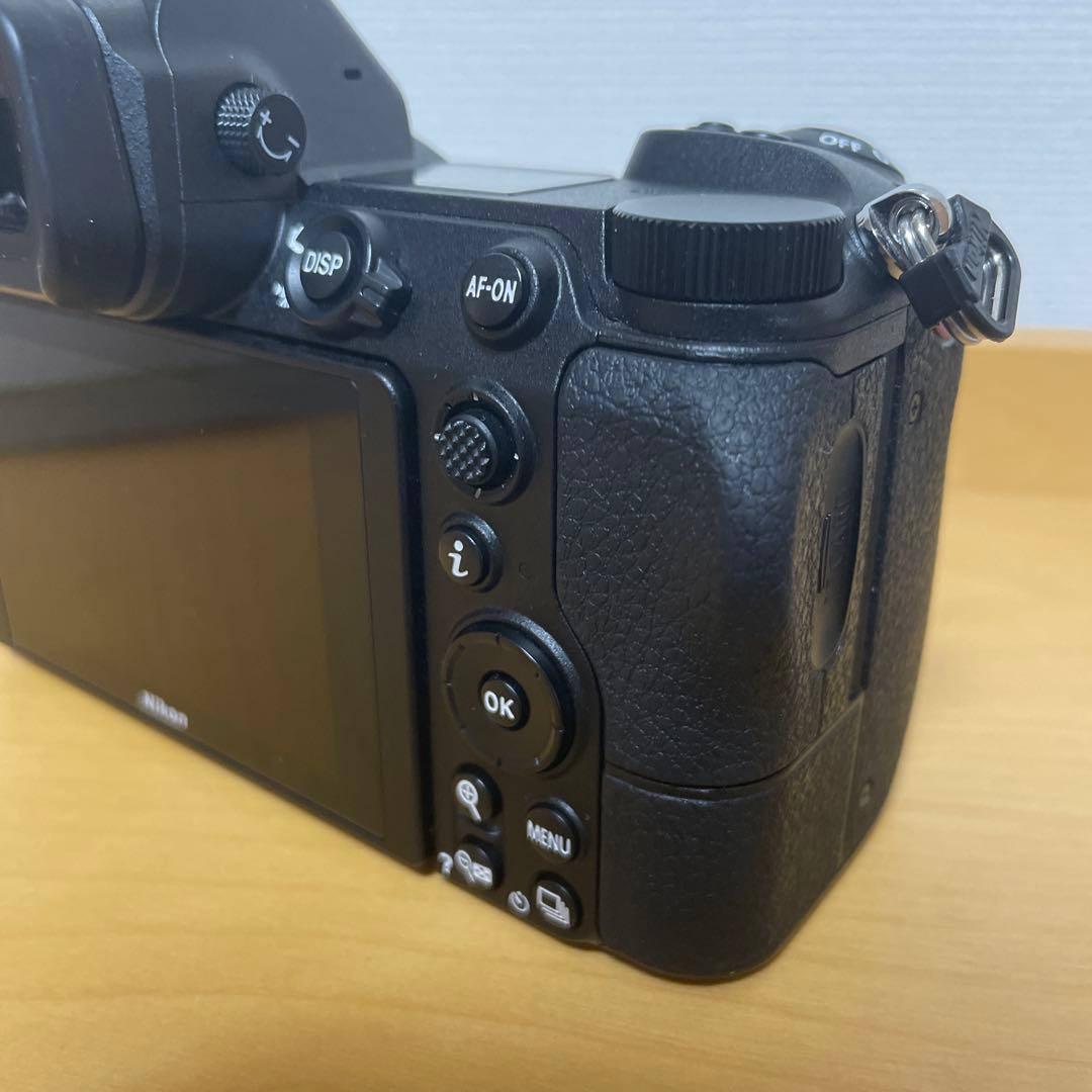 美品 Nikon Z6 本体＋CFexpress128GB カードリーダー