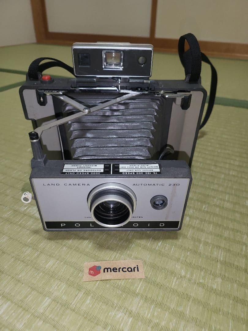 ポラロイド２３０ランドカメラ　オートマチック