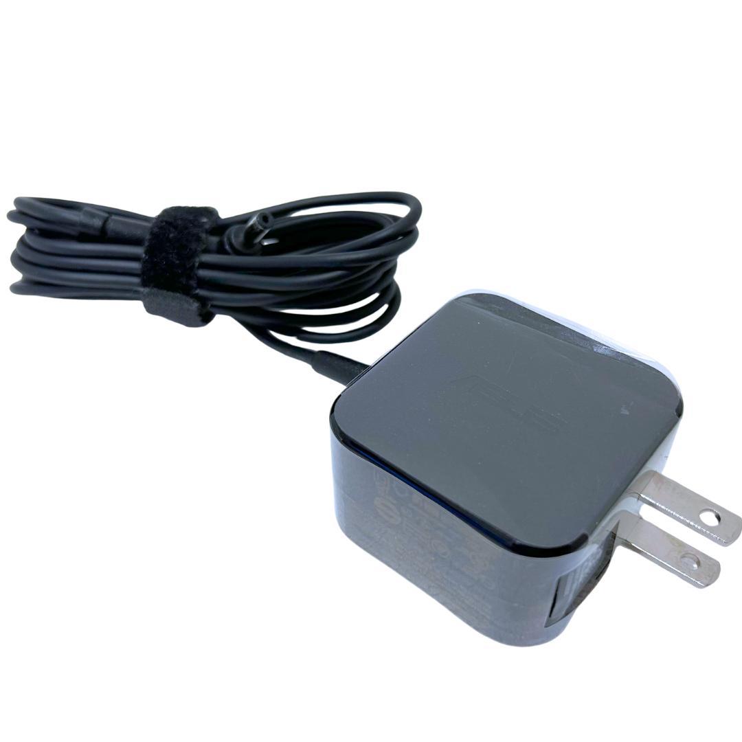 ほぼ新品！ASUS E210KA モバイルノートPC ほぼ未使用 軽量コンパクト