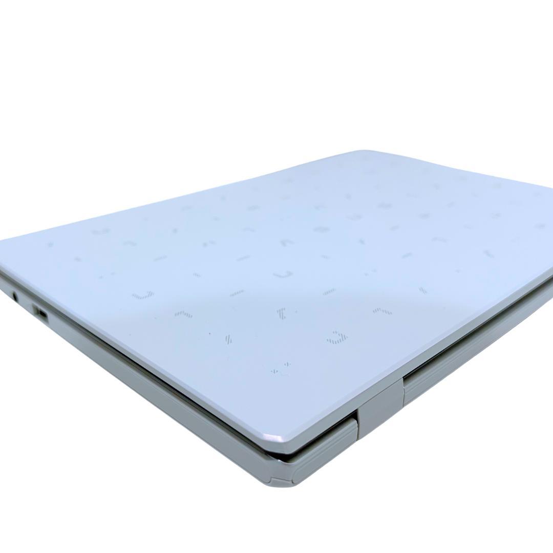 ほぼ新品！ASUS E210KA モバイルノートPC ほぼ未使用 軽量コンパクト