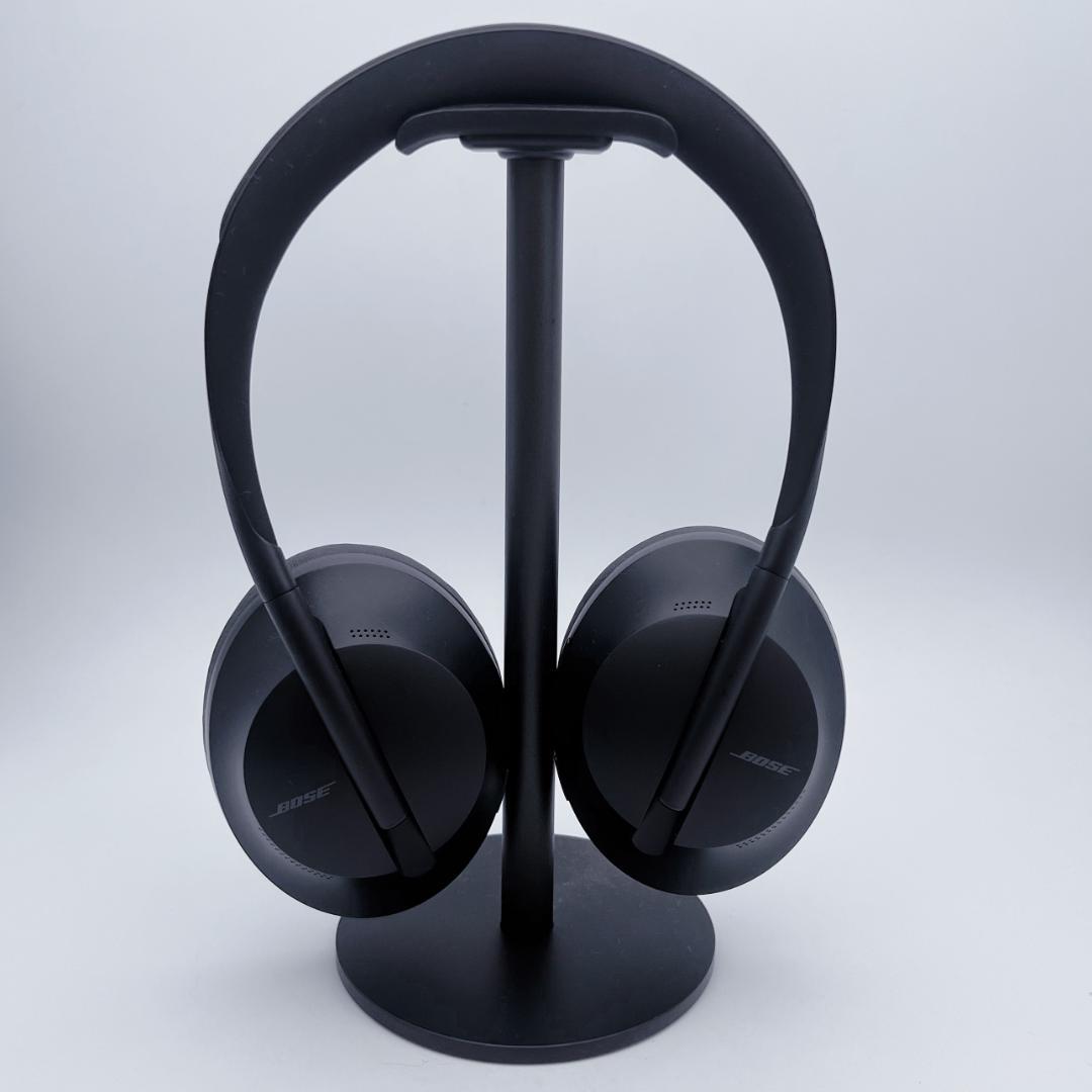 未使用品　Bose ノイズキャンセリング ヘッドフォン 700 黒 ボーズ　.