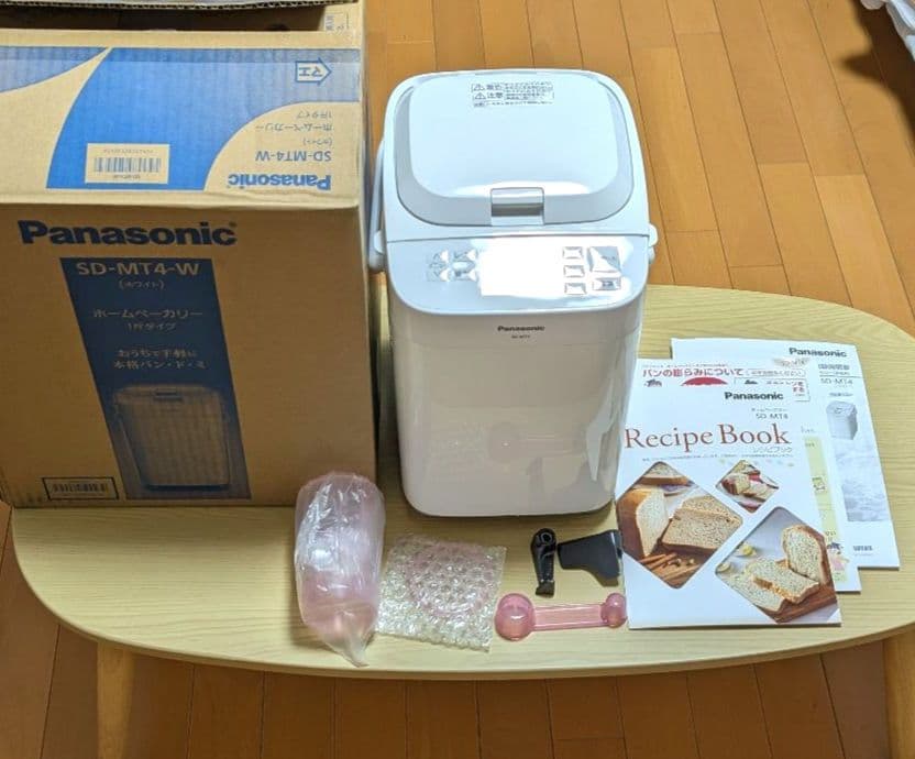 2023年製 SD-MT4 ホームベーカリー　パナソニック 1斤タイプ