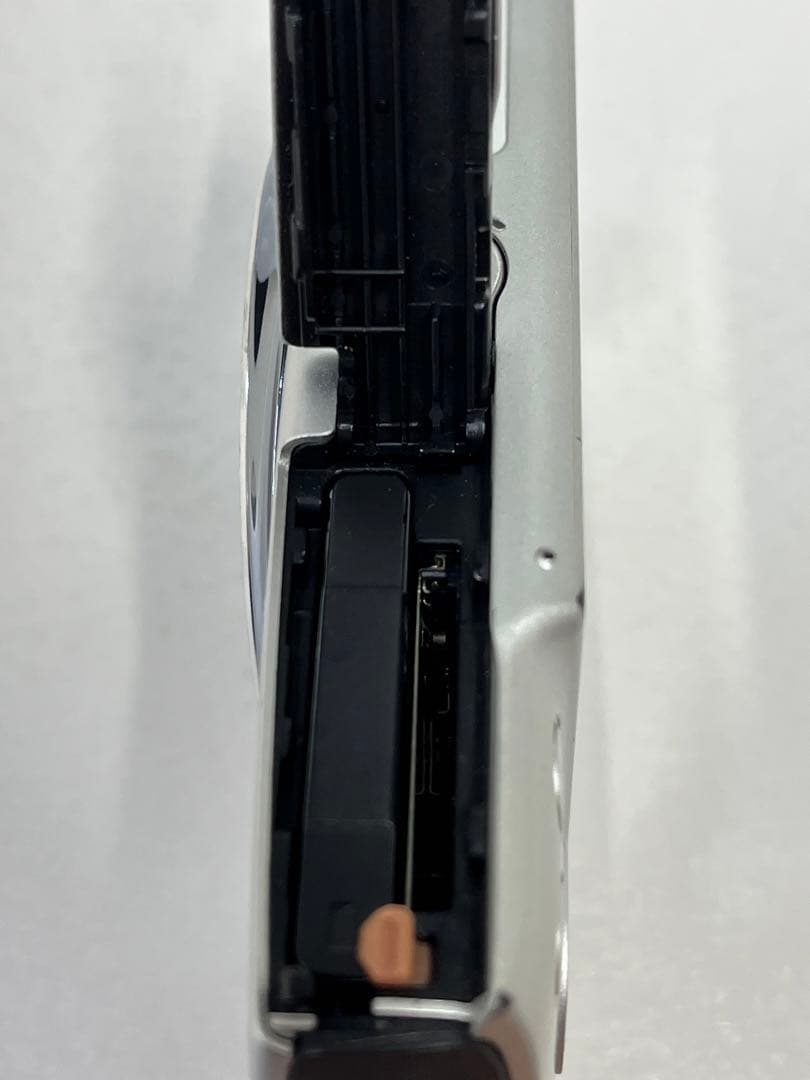 Canon IXY 140 キヤノン　PC2054 コンパクトデジタルカメラ