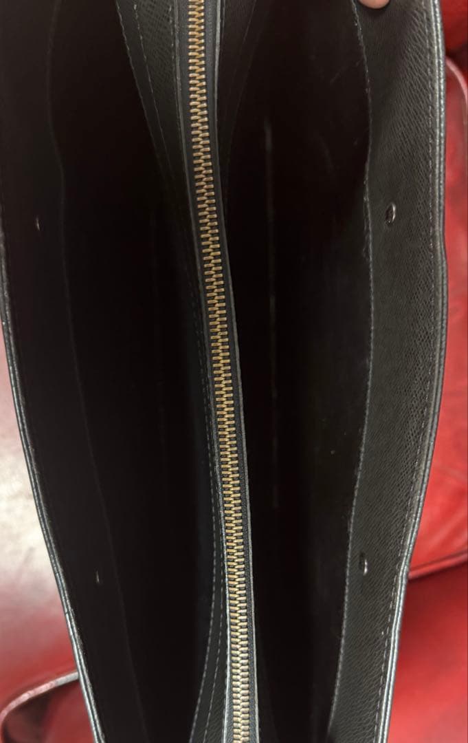 即決価格SALE！ルイビトン　タイガーブリーフケース黒