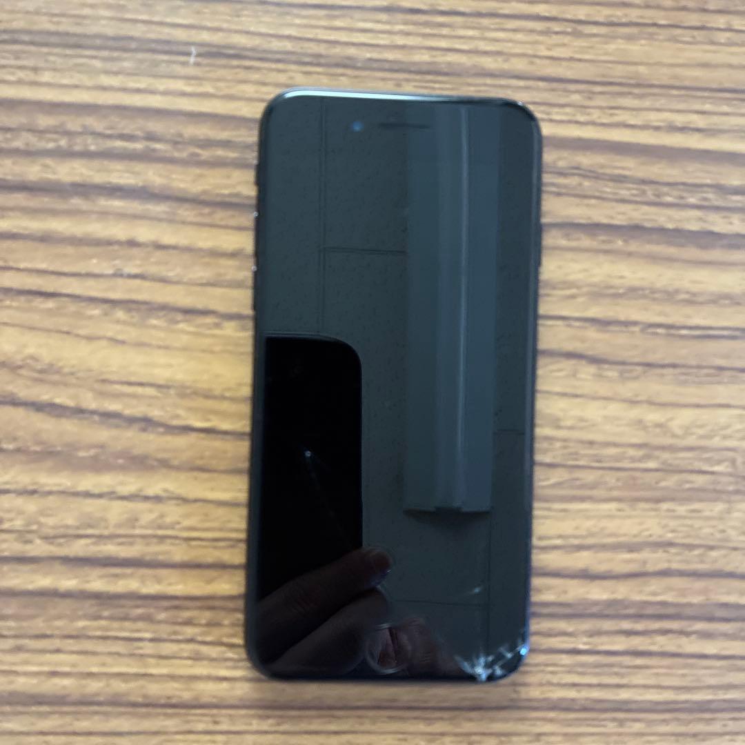 iPhone SE (第2世代) 128GB 本体 画面ひび割れあり