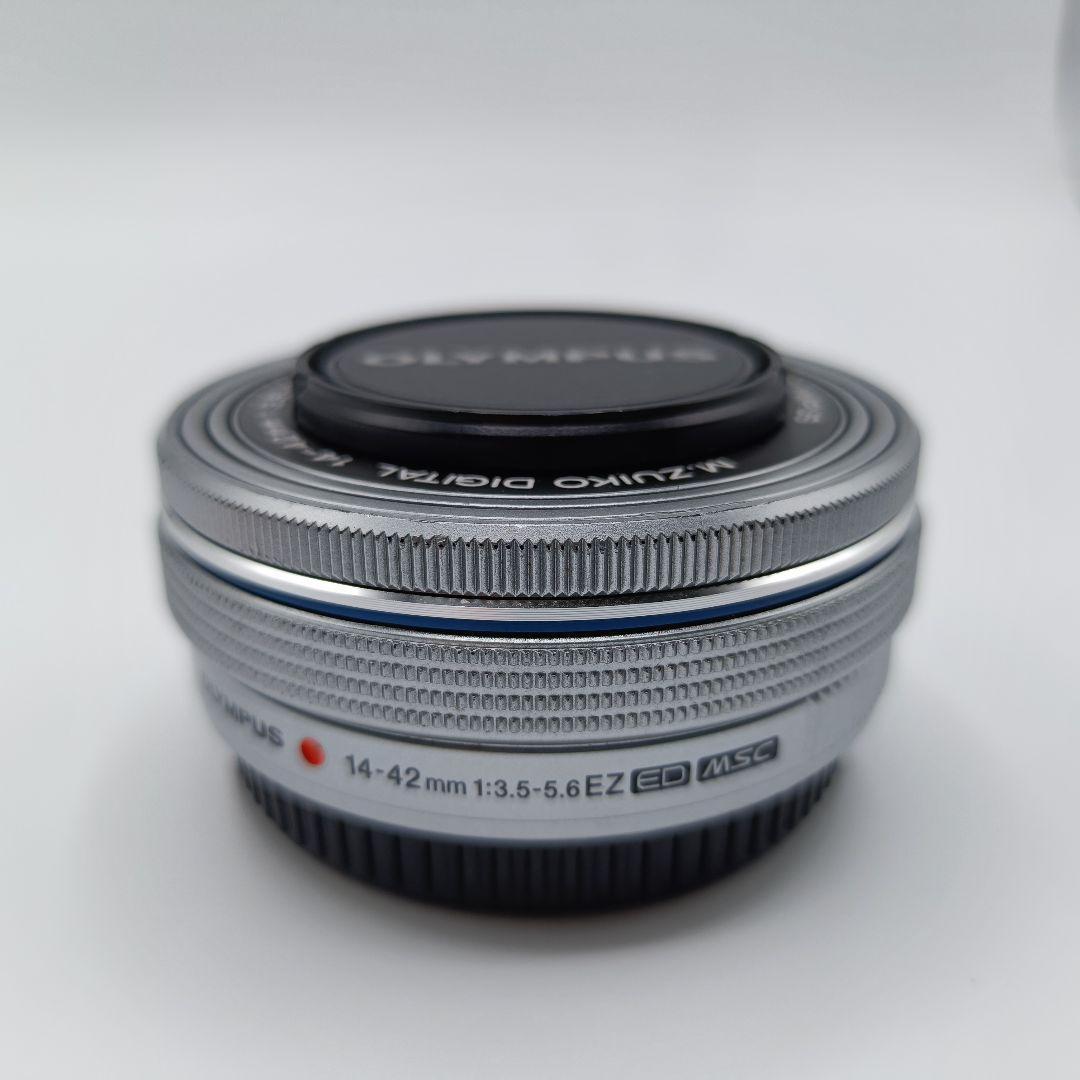 ❤️オリンパス 電動パンケーキズームレンズ❤️シルバー