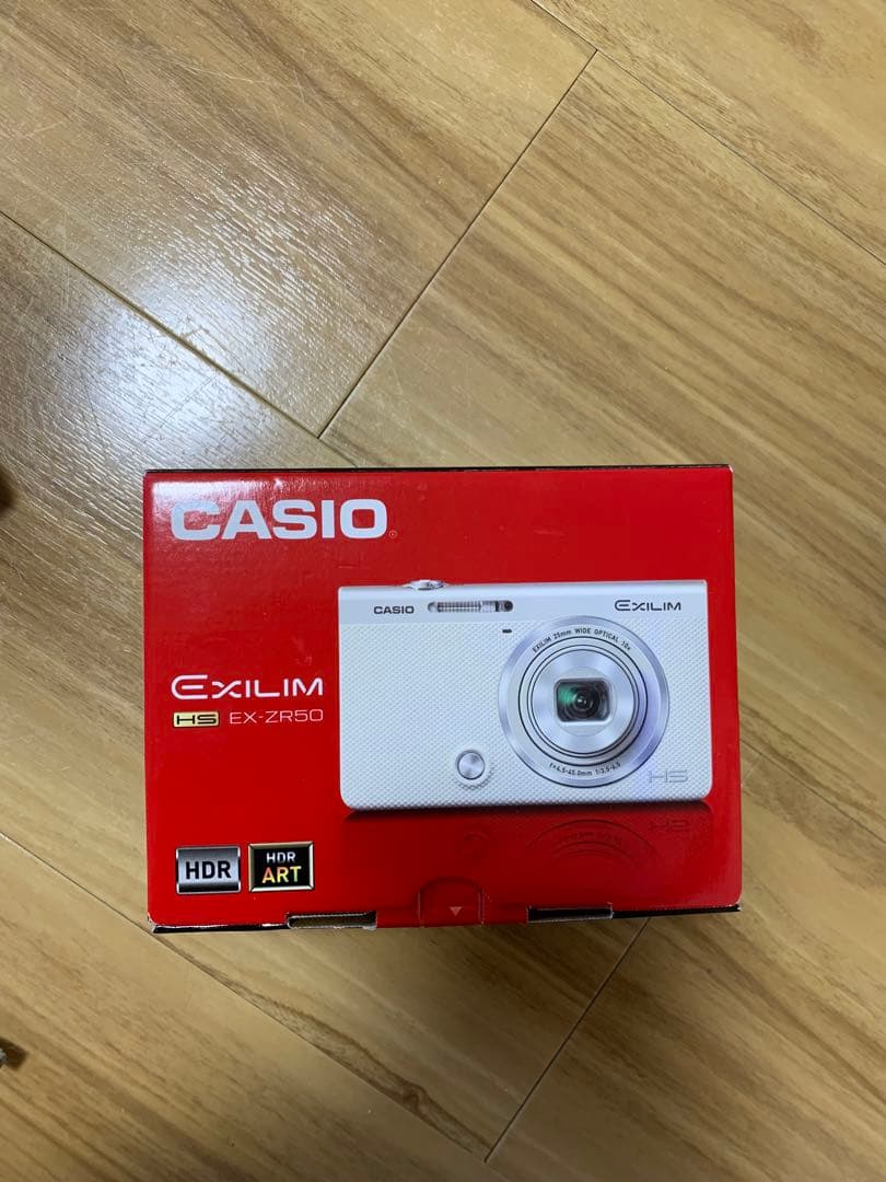 カシオ CASIO EXILIM EX-ZR50 ホワイト