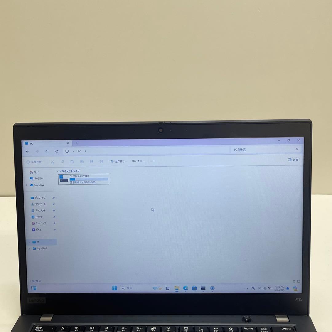 #812 レノボ Thinkpad X13 i3-10110U 8GB 256G