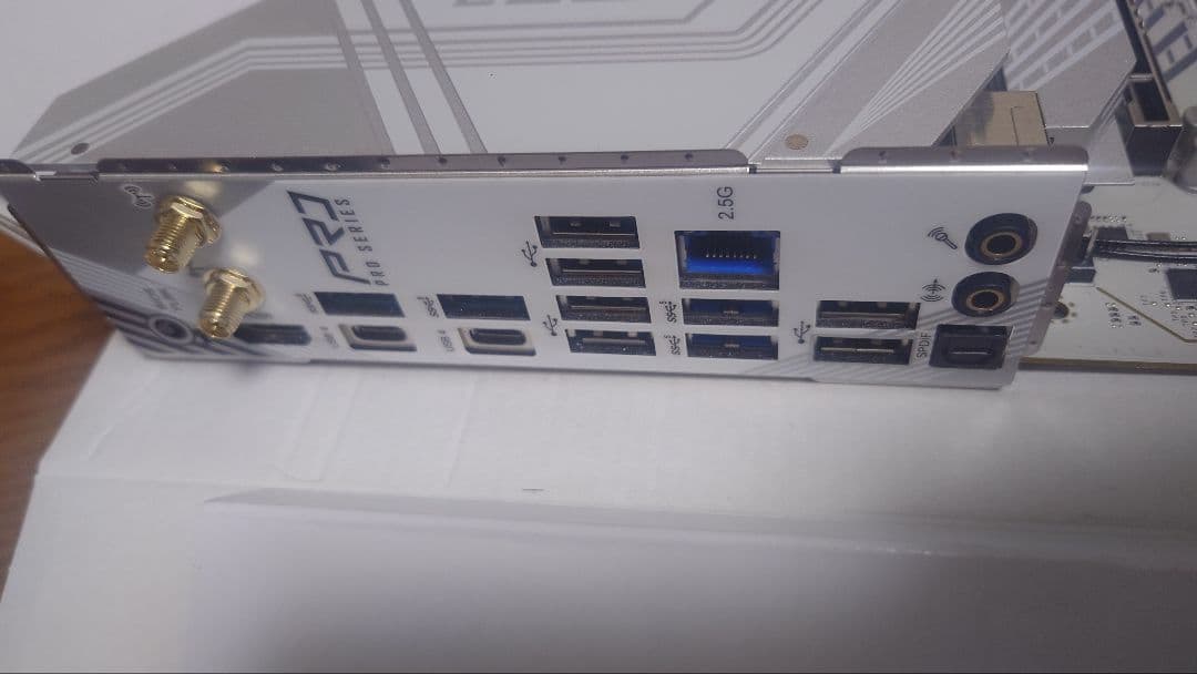 ASRock X870 PRO RS WiFi マザーボード