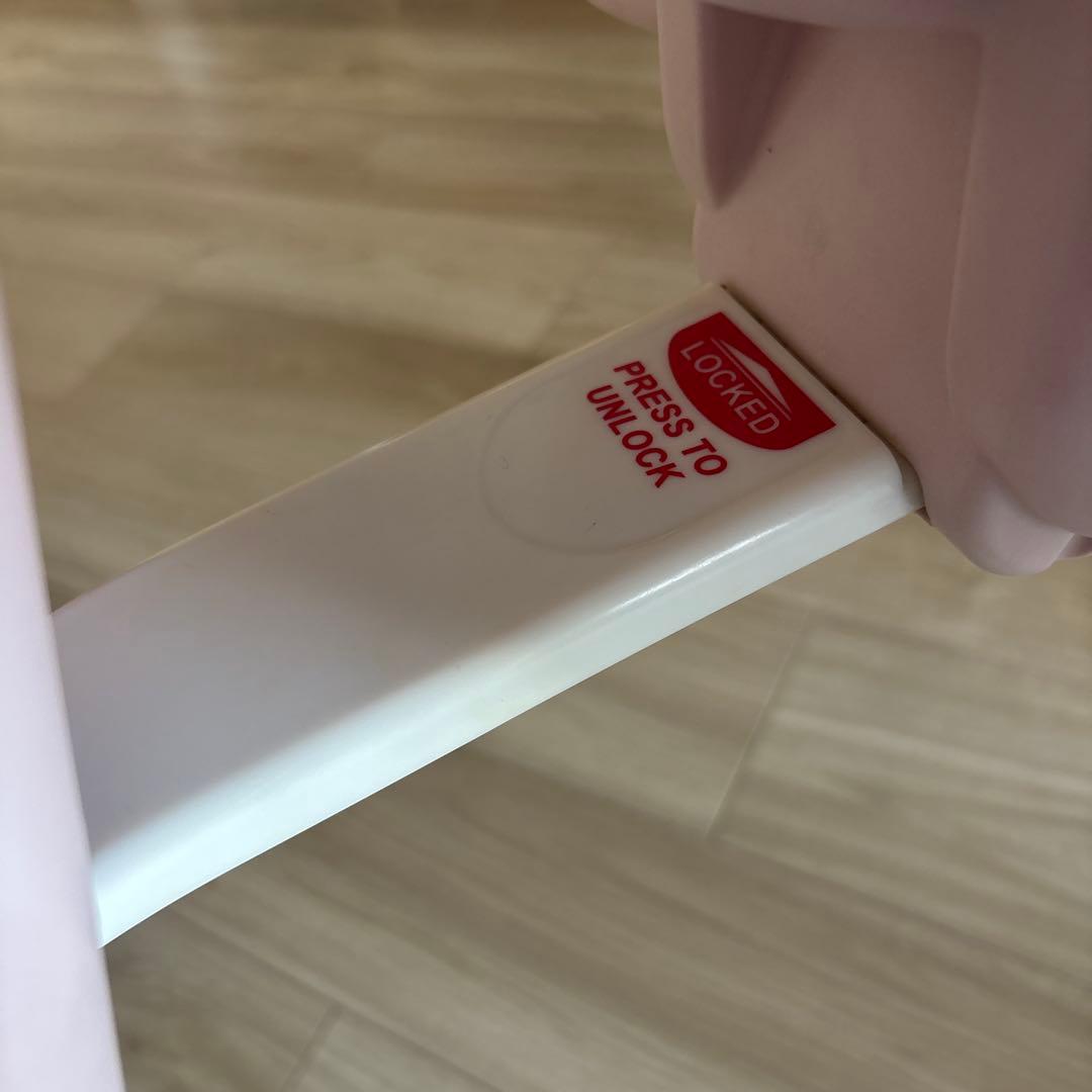 ベビービョルン ハイチェア ピンク 廃盤品 ベビーチェア