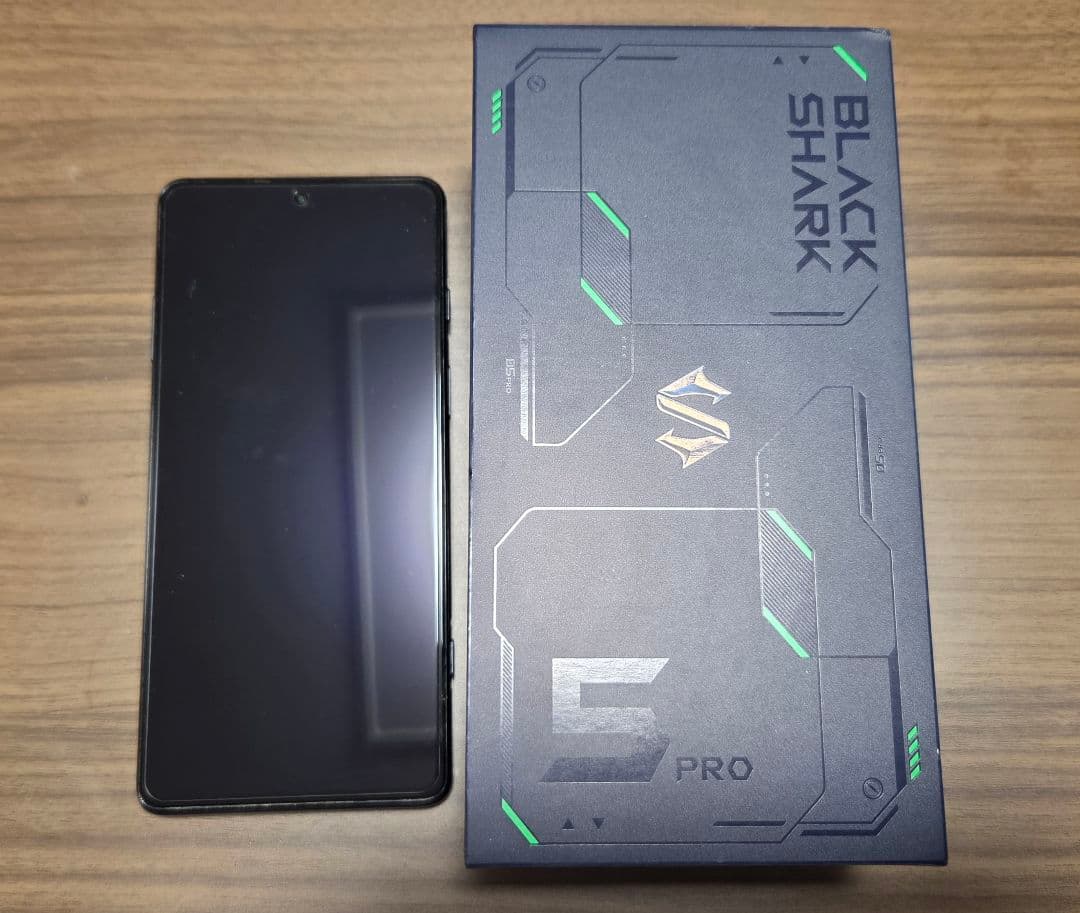 xiaomi BLACK SHARK 5 Pro 本体＋充電器
