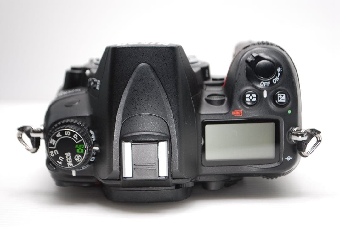 ❤️連写&高性能AF❤️Nikon D7000 万能一眼レフ 合金ボディで頑丈