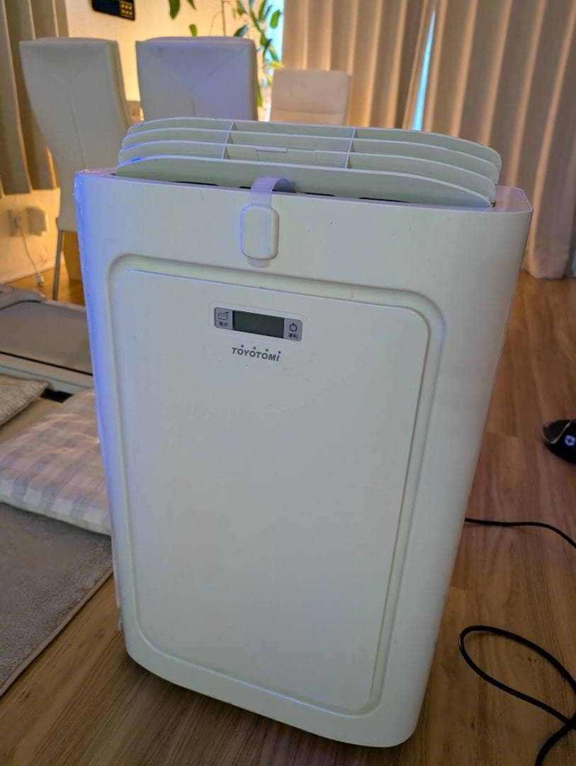 ポータブルエアコン エアコン TOYOTOMI TAD-2218W