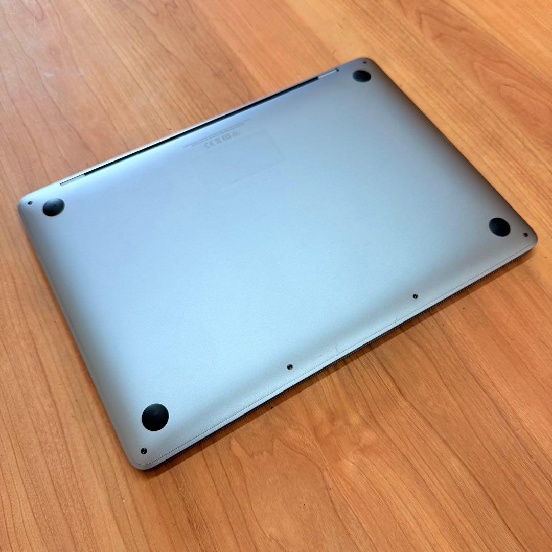 MacBook pro 13インチ 2022 24GB 512GB 管3887