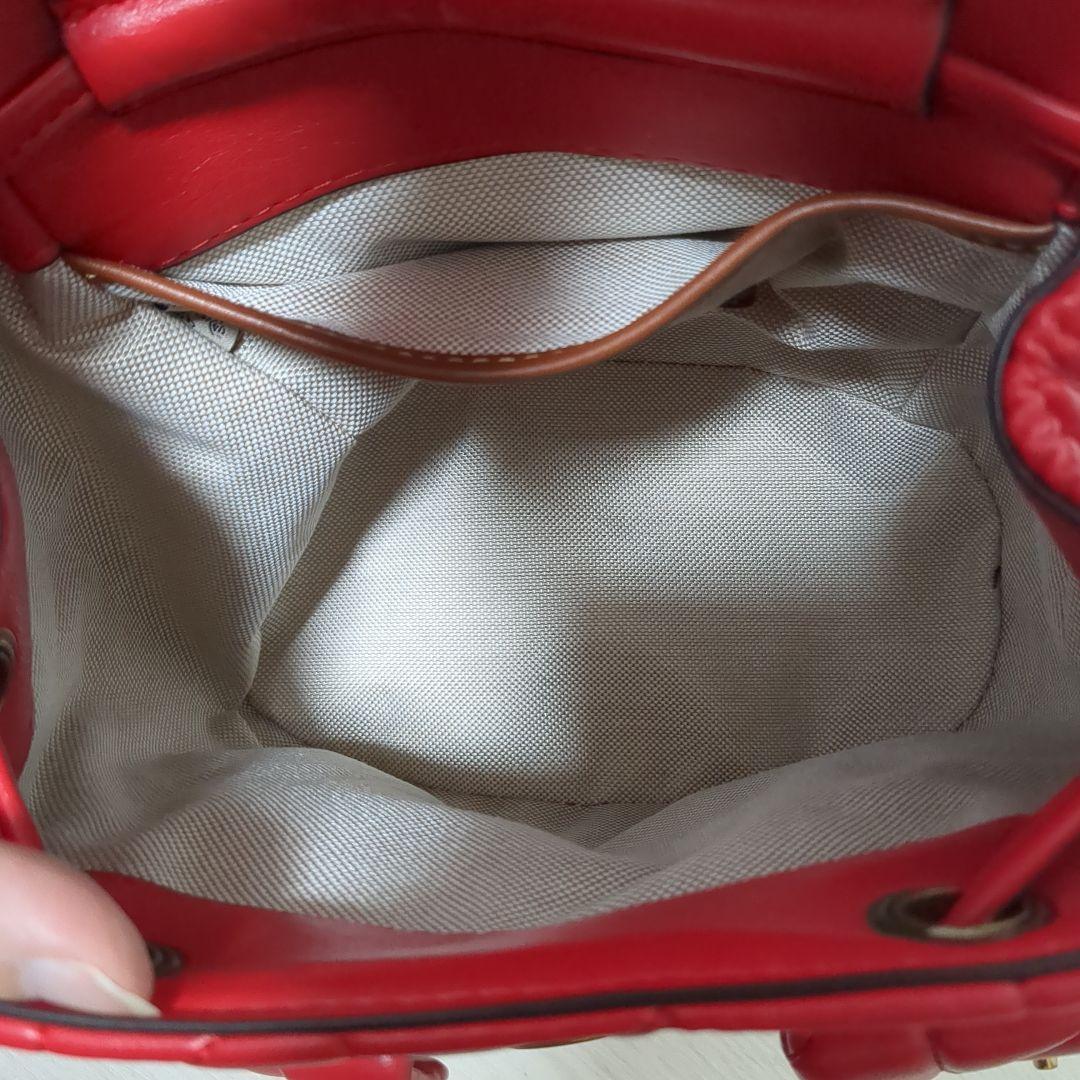 【新品】COACH　タビー バックパック・キルティング　レッド系　CU077