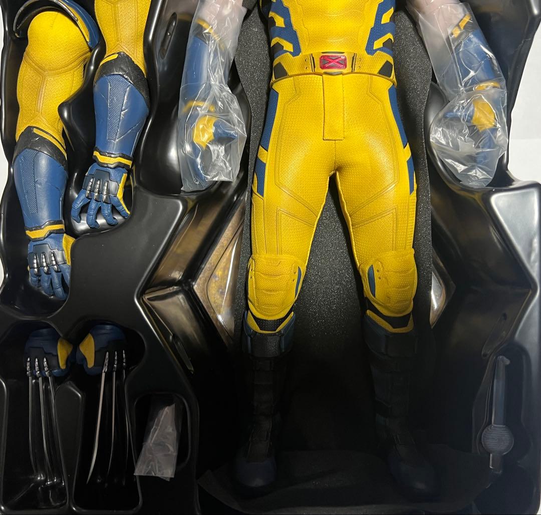 ホットトイズ　ウルヴァリン［ボーナスアクセサリー付き］