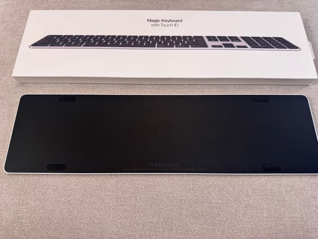 Magic Keyboard with Touch ID US配列 ブラック