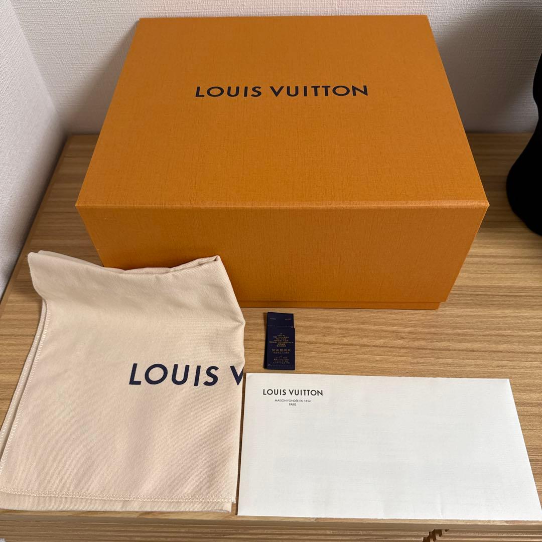 ルイヴィトンLV キャップ