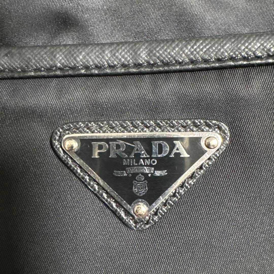 ぱ*イ様 PRADA ブラック ショルダーバッグ