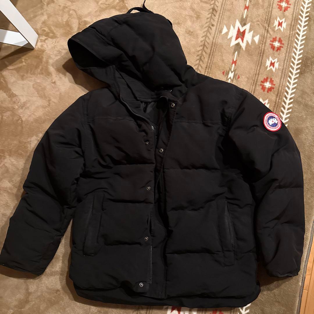 カナダグース ブラックダウンジャケット