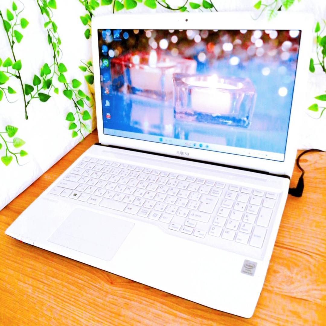 【Win11】✨白・薄型✨初心者おすすめ✨すぐ使える設定済✨富士通【Zc19】