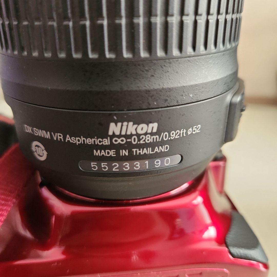 NikonD5200赤色モデル 18-55mmレンズ　55-300mmレンズ付き