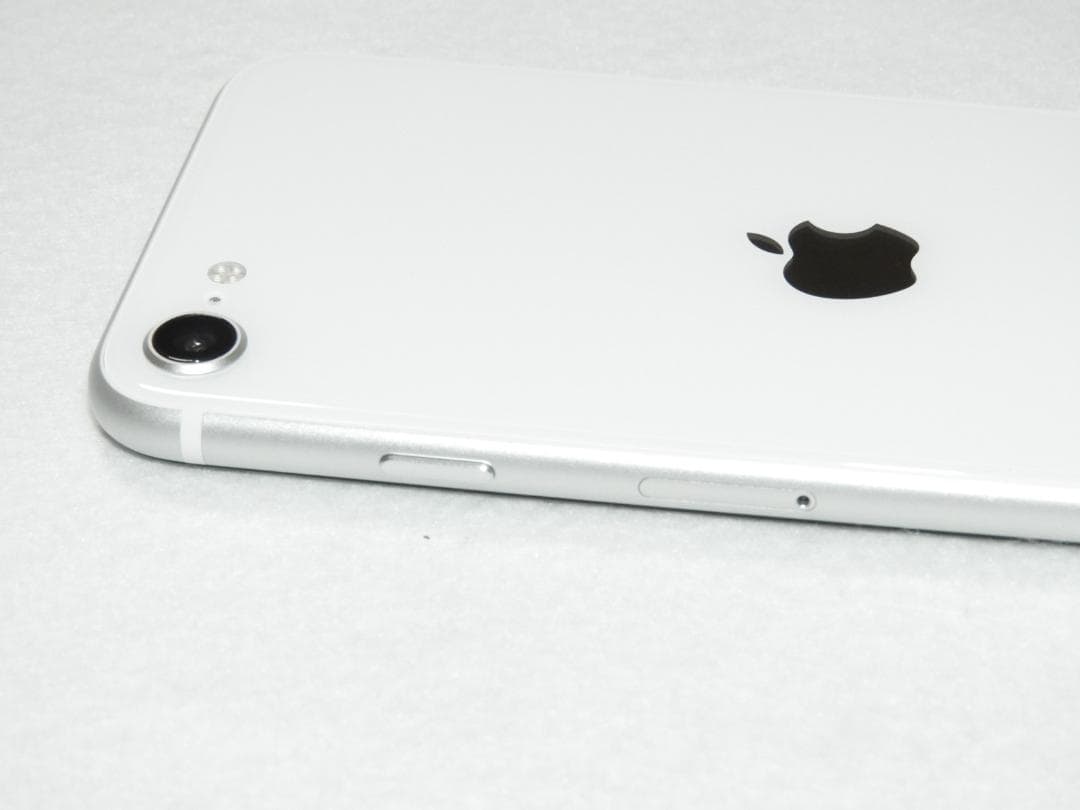 iPhoneSE 第2世代 64GB A2296 MHGQ3J/A SIMフリー