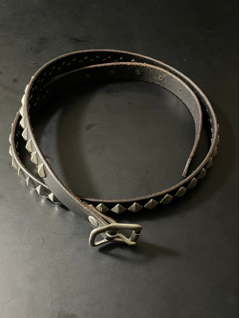 UNDERCOVER ナロースタッズレザーベルト 黒